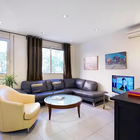 Calvet Apartment