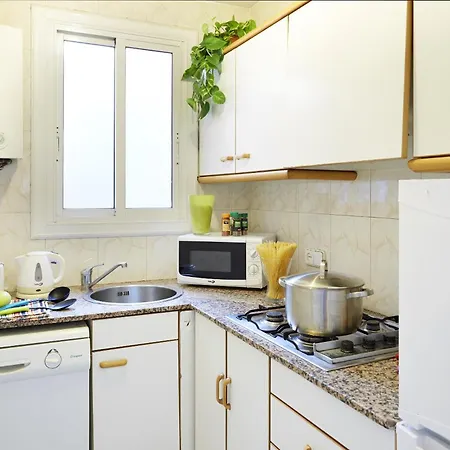 Calvet Apartment Barcelona