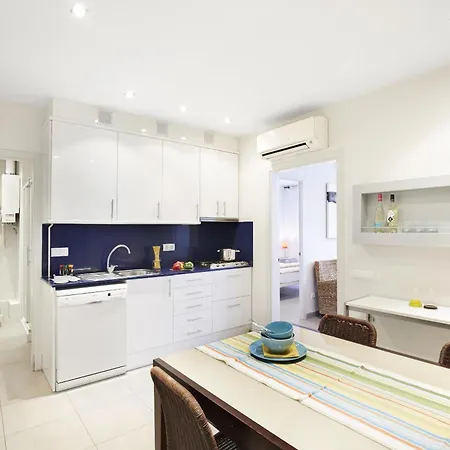 Calvet Apartment Barcelona